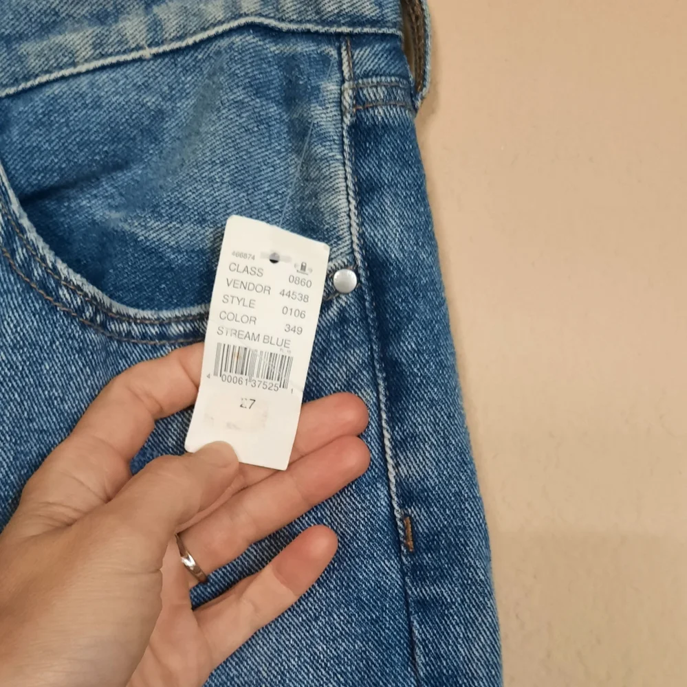 NWT Pacsun Boyfriend Blue Distressed Women Jeans Casual Capsule - Picture 4 of 8